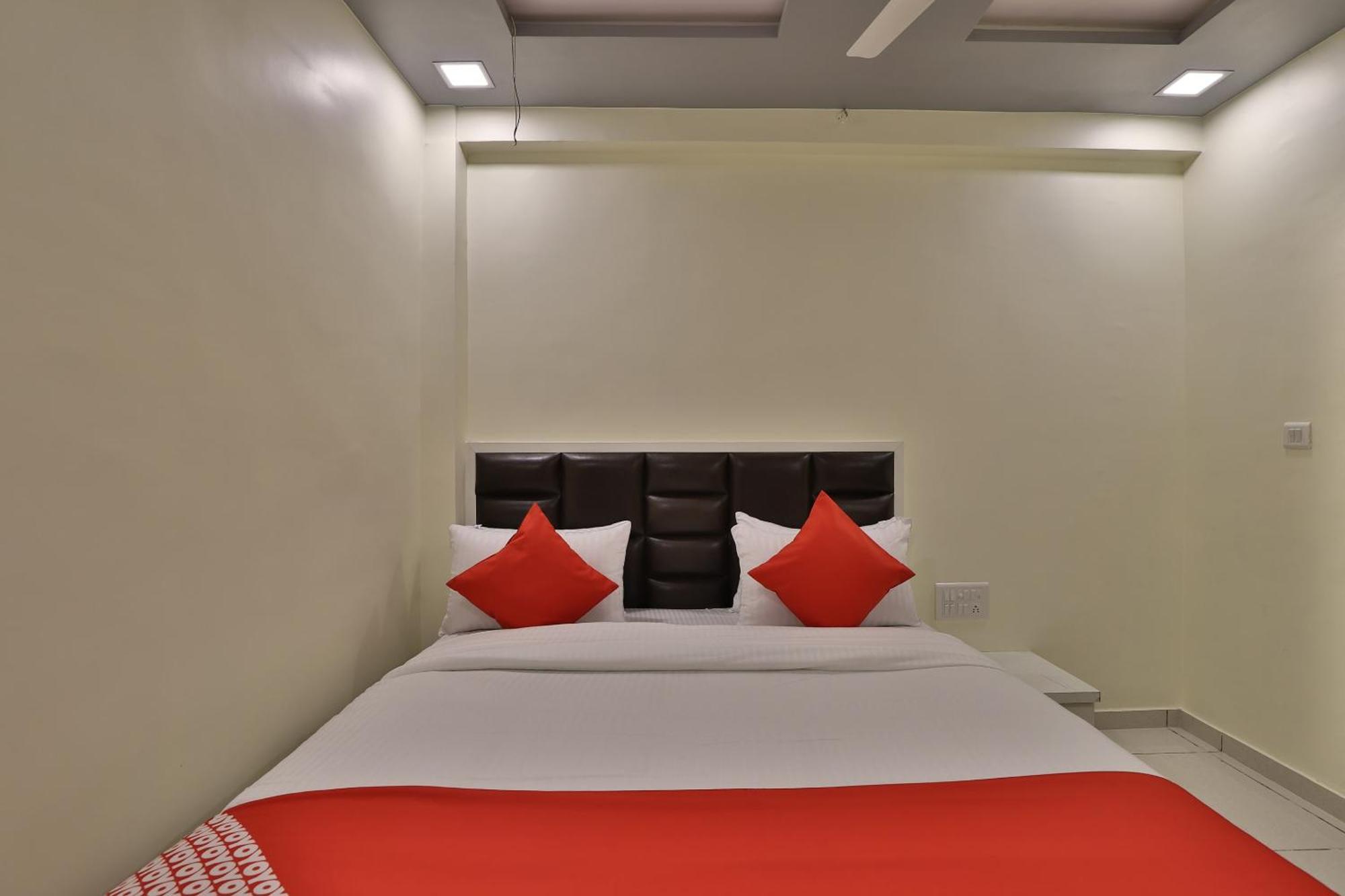 Hotel O Sunway Ahmedabad Eksteriør billede